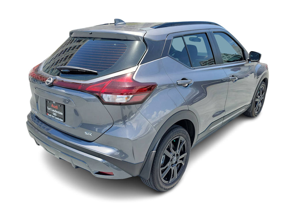 Thumbnail: 2023 Nissan Kicks - 18