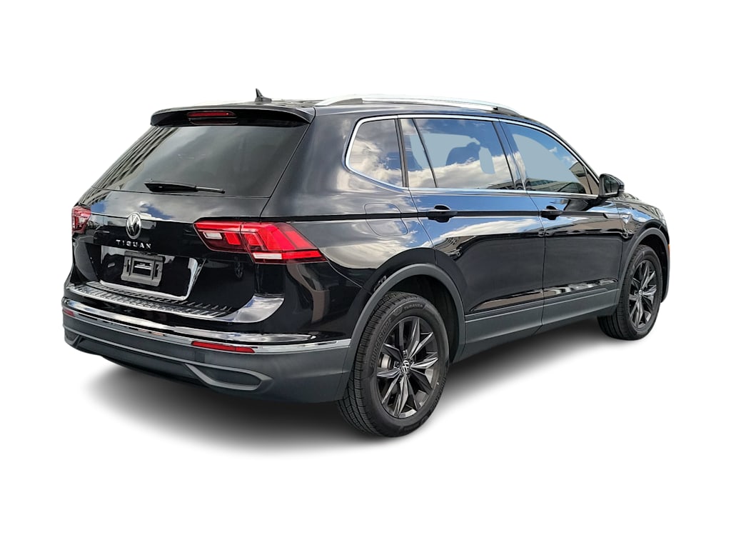 Thumbnail: 2024 Volkswagen Tiguan - 21