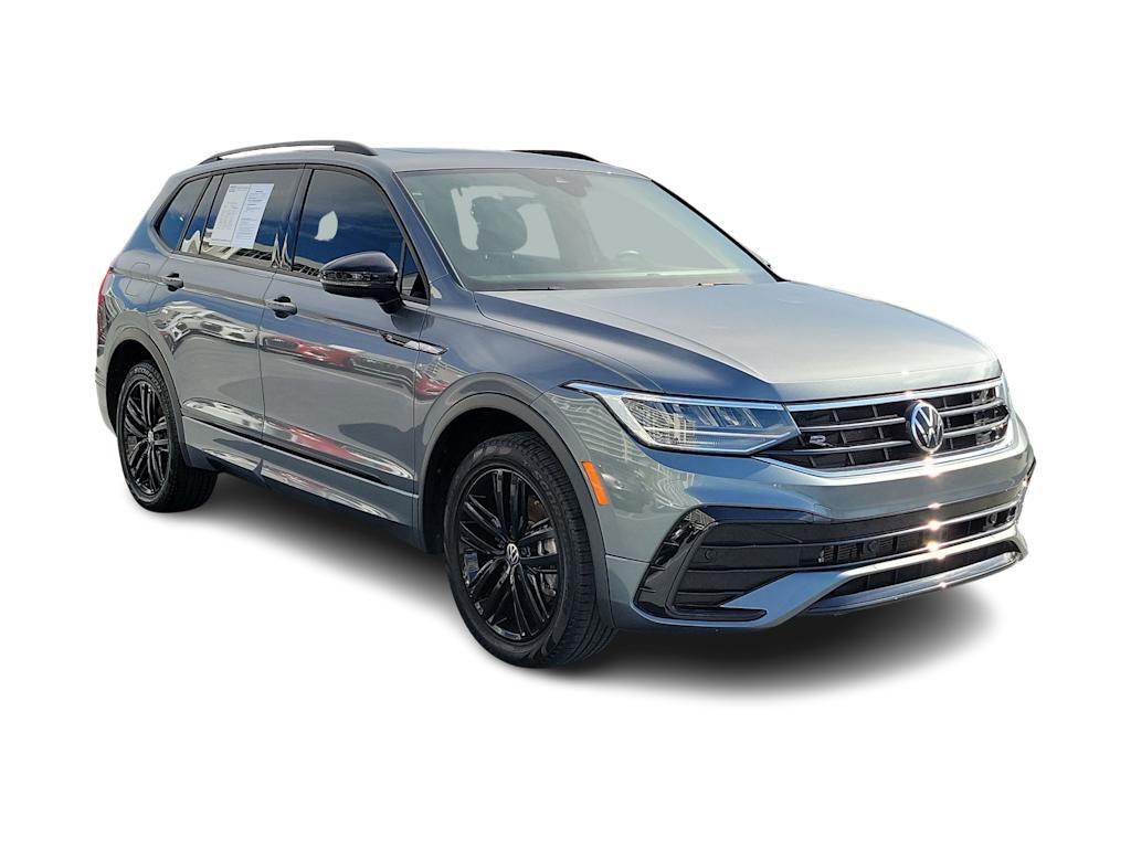 Thumbnail: 2022 Volkswagen Tiguan - 19