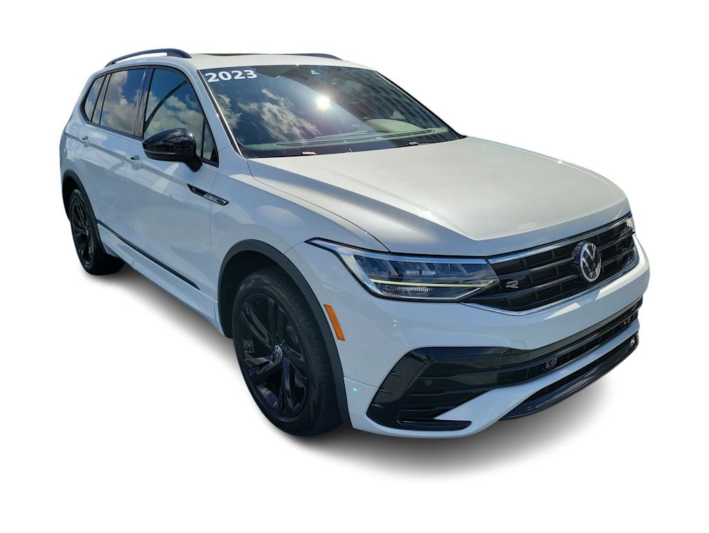 Thumbnail: 2023 Volkswagen Tiguan - 20