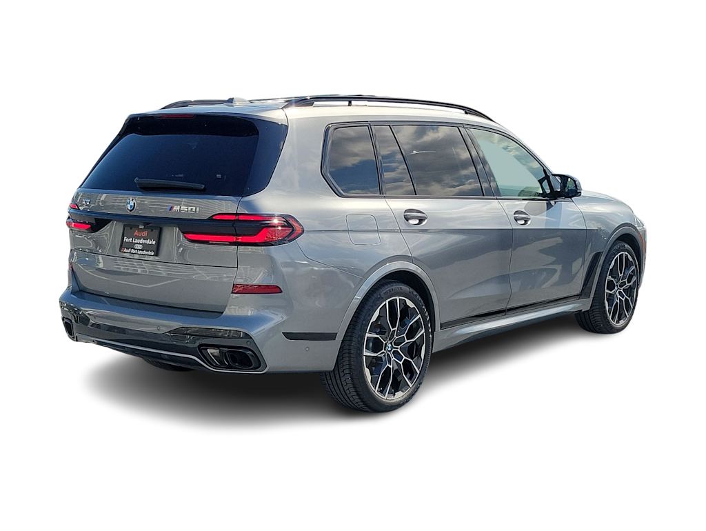 Thumbnail: 2024 BMW X7 - 19