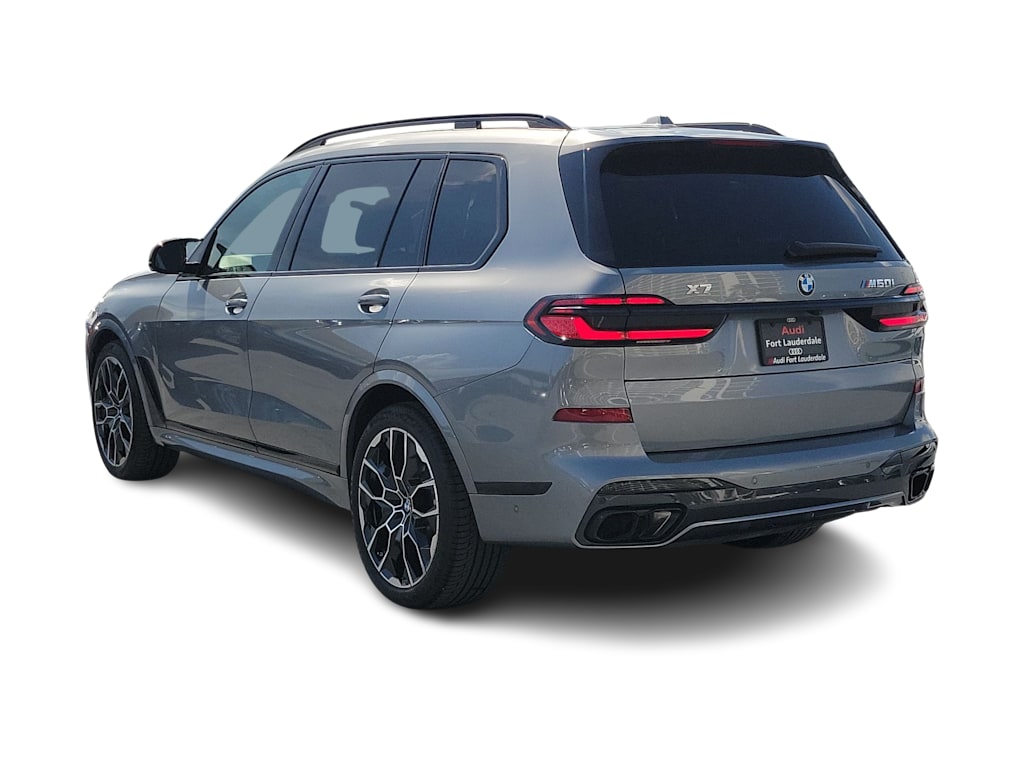 Thumbnail: 2024 BMW X7 - 4