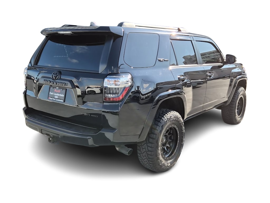 Thumbnail: 2023 Toyota 4Runner - 17