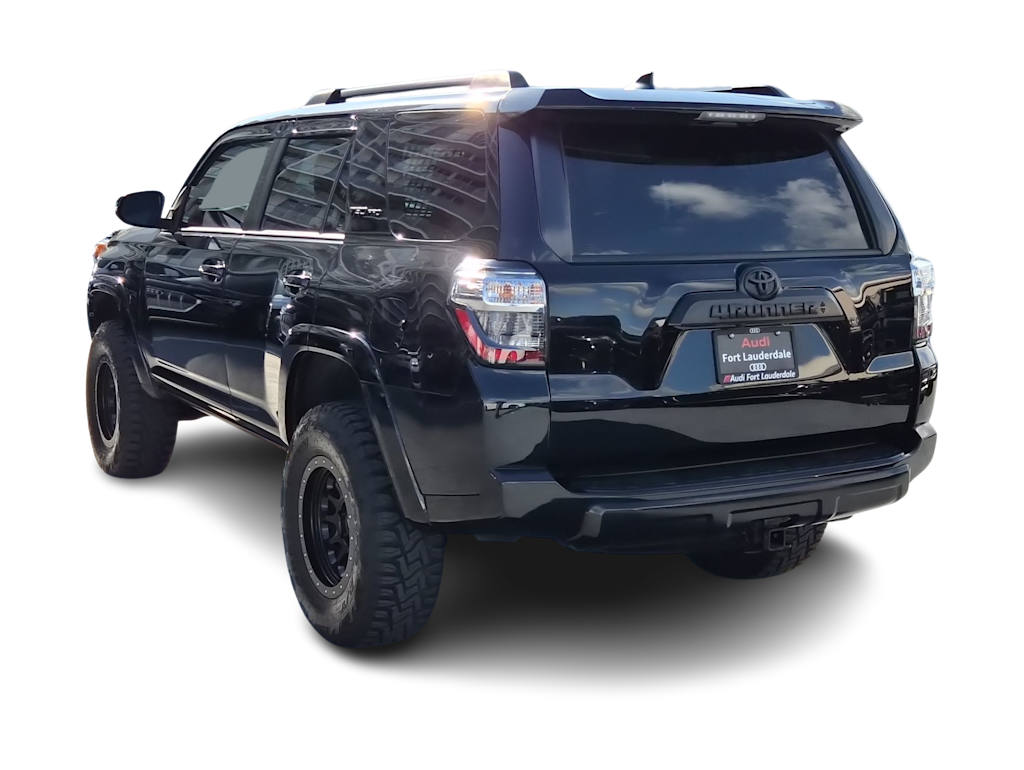 Thumbnail: 2023 Toyota 4Runner - 4