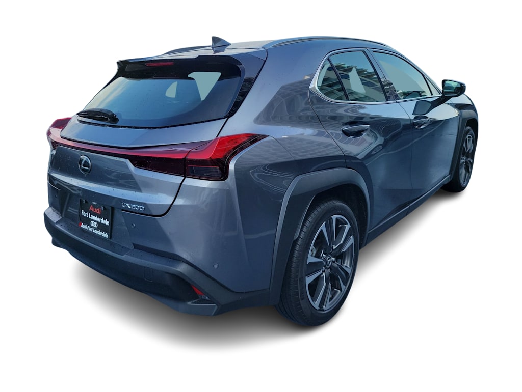 Thumbnail: 2020 Lexus UX - 19