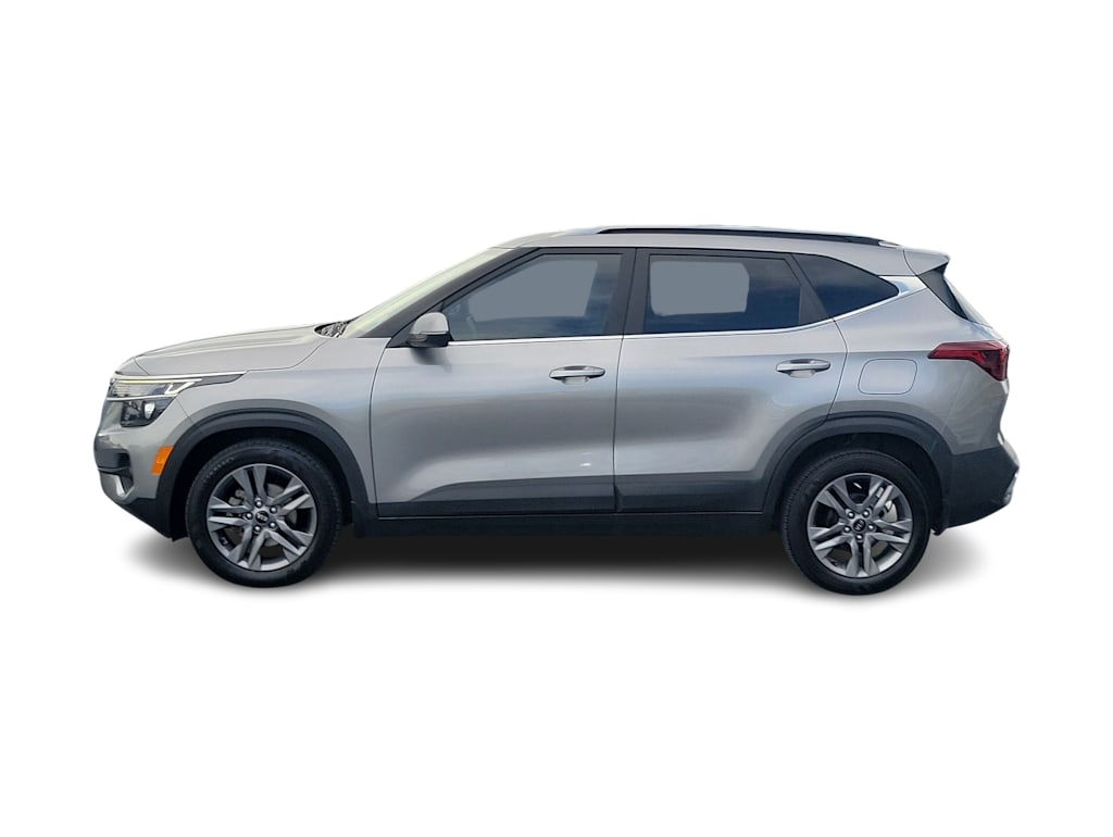 Thumbnail: 2021 Kia Seltos - 3