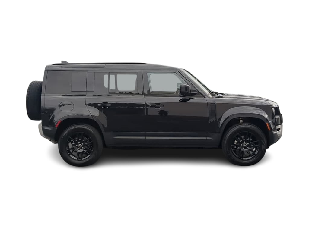 Thumbnail: 2025 Land Rover Defender - 23
