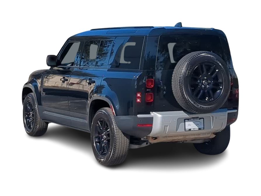 Thumbnail: 2025 Land Rover Defender - 4