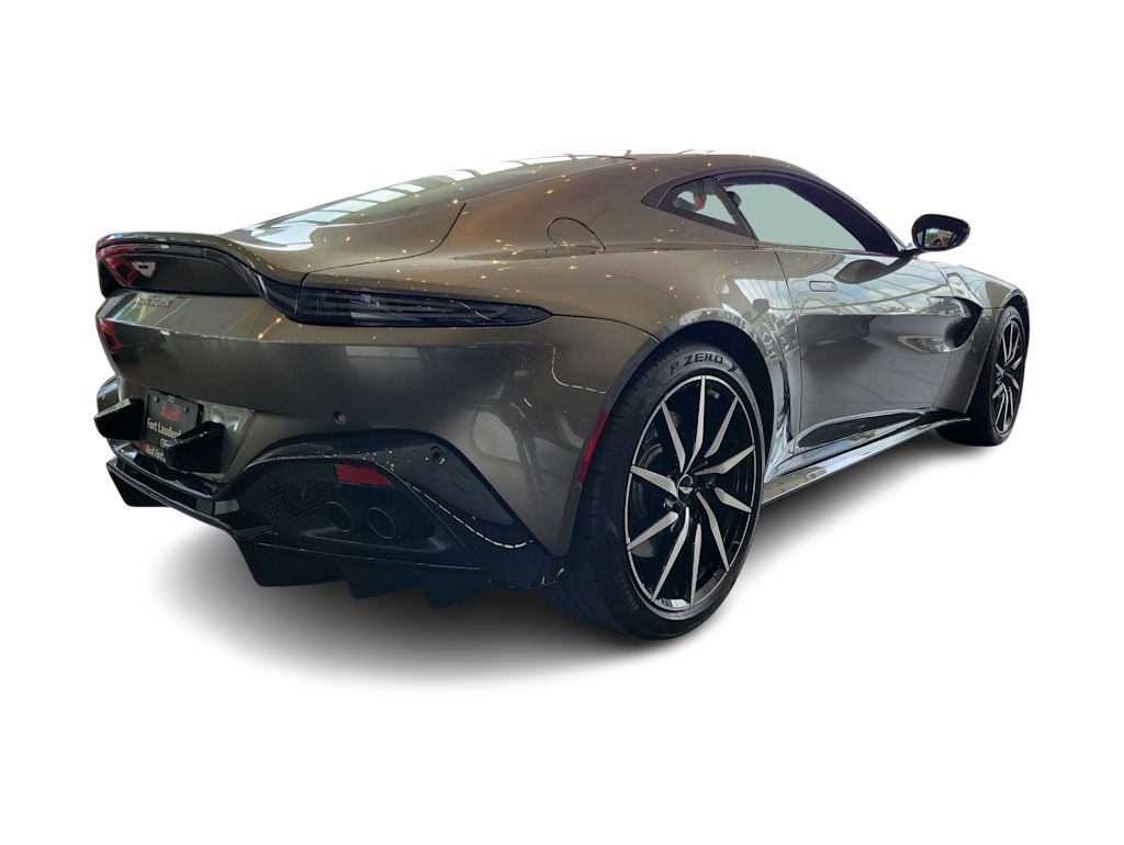 Thumbnail: 2020 Aston Martin Vantage - 15