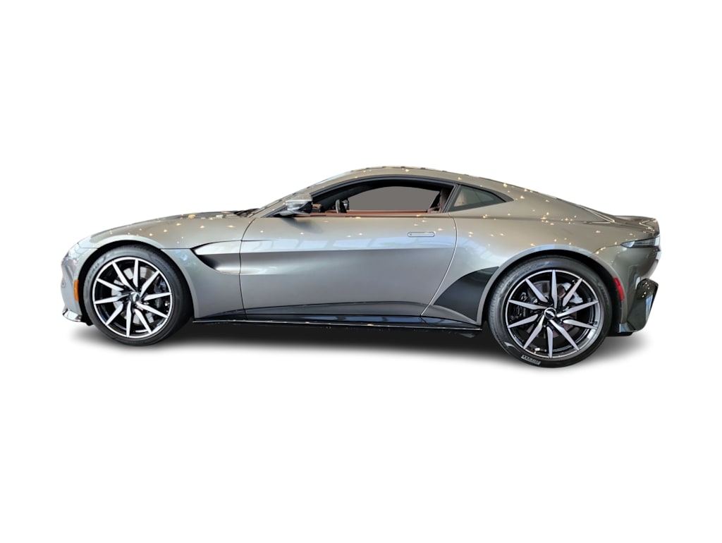 Thumbnail: 2020 Aston Martin Vantage - 3