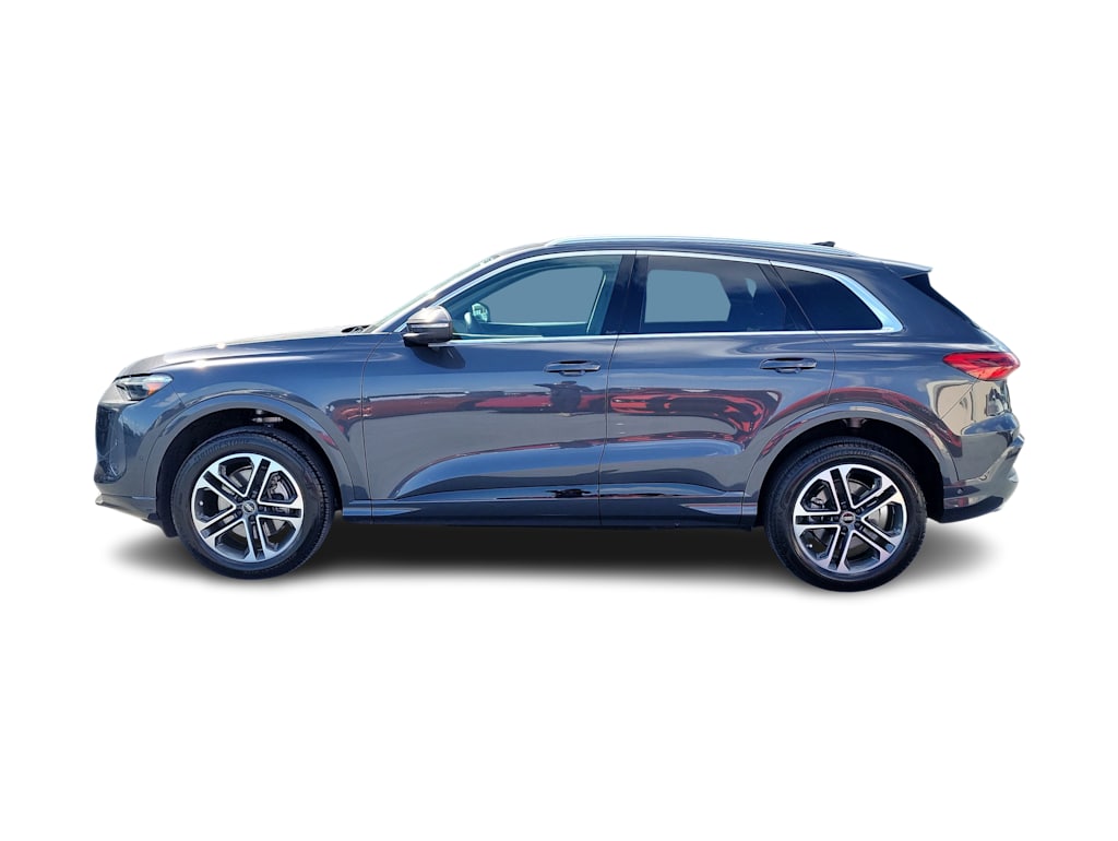 Thumbnail: 2025 Audi Q5 - 3