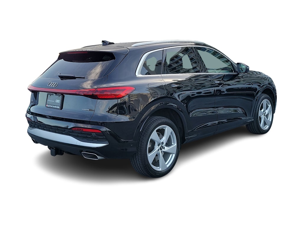 Thumbnail: 2025 Audi Q5 - 21
