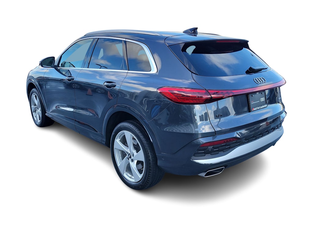 Thumbnail: 2025 Audi Q5 - 4