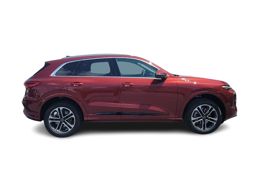 Thumbnail: 2025 Audi Q5 - 22