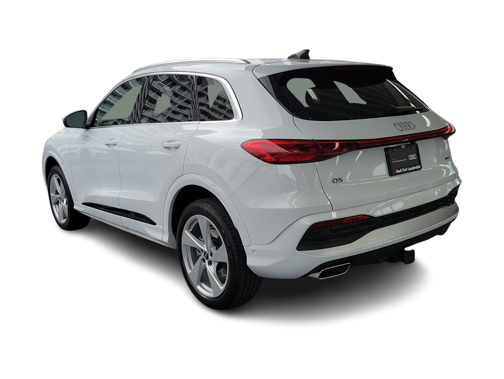 Thumbnail: 2025 Audi Q5 - 4