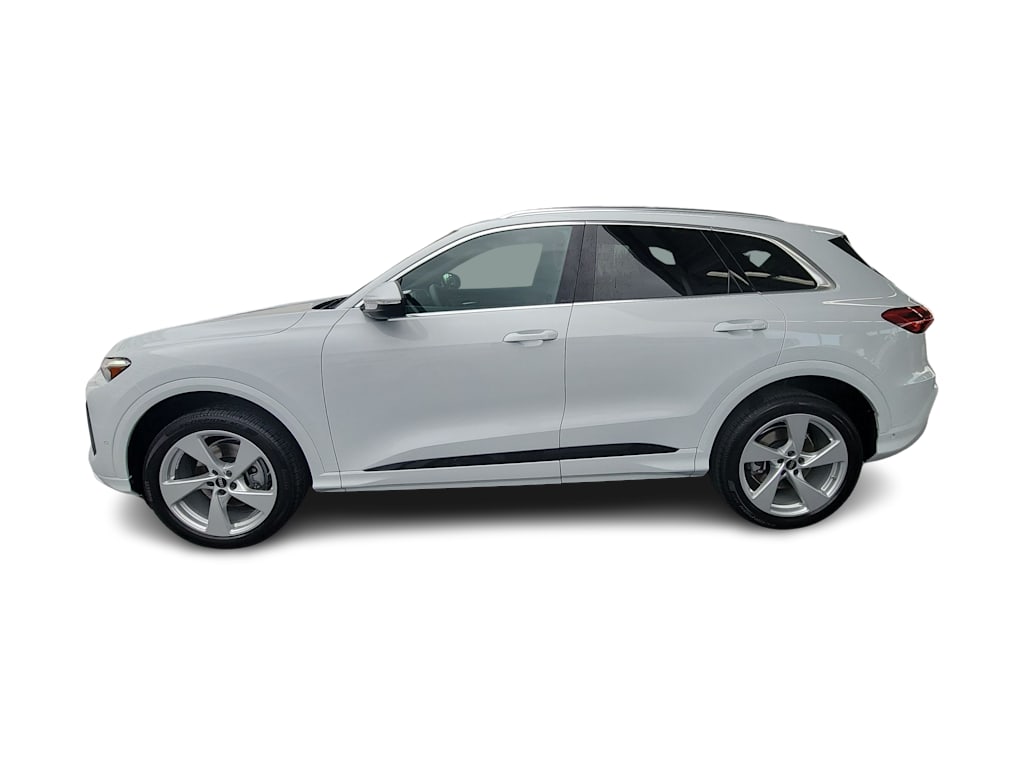 Thumbnail: 2025 Audi Q5 - 3