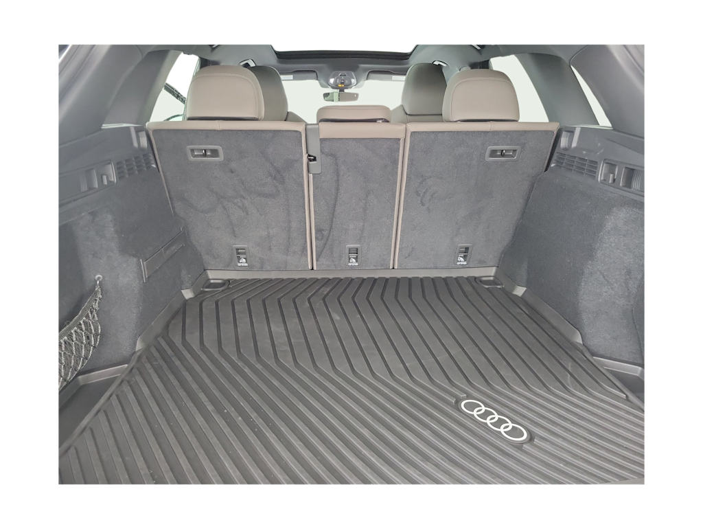 Thumbnail: 2025 Audi Q5 - 19