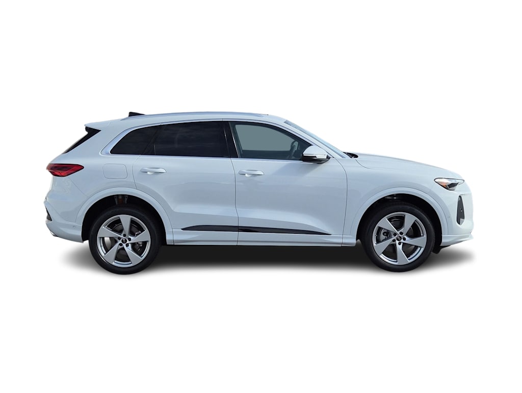 Thumbnail: 2025 Audi Q5 - 19