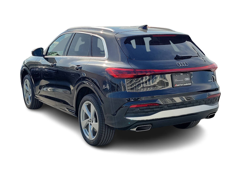 Thumbnail: 2025 Audi Q5 - 4