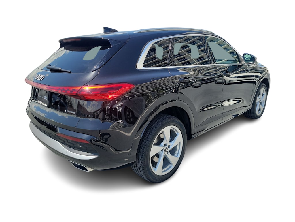 Thumbnail: 2025 Audi Q5 - 19