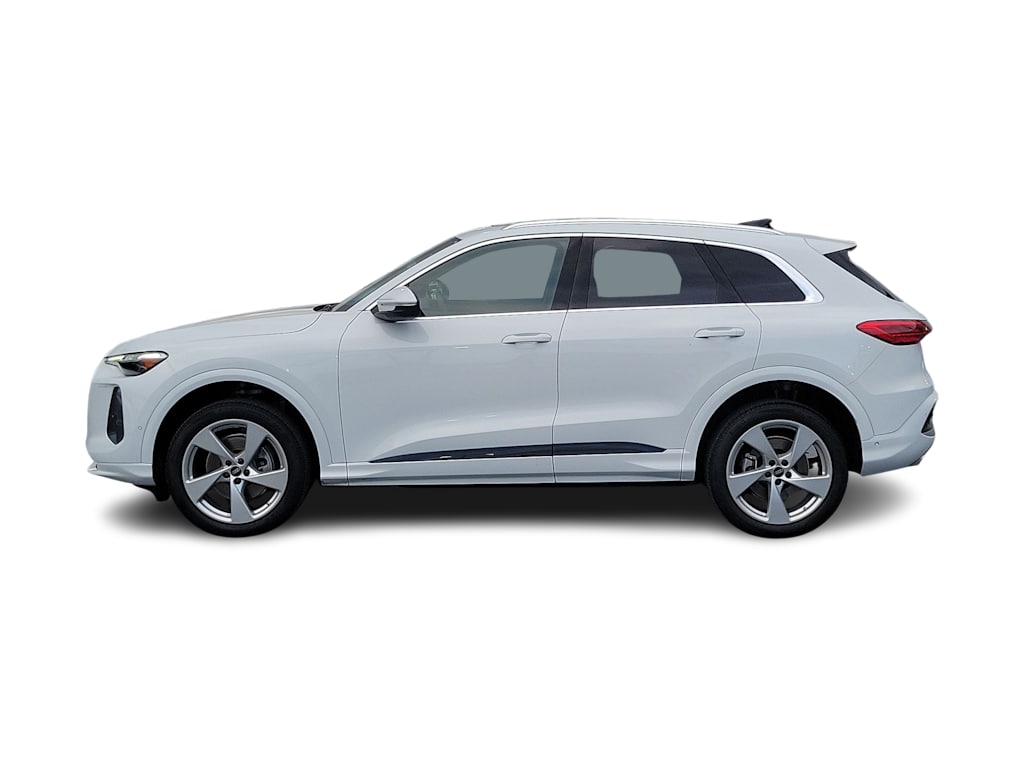 Thumbnail: 2025 Audi Q5 - 3