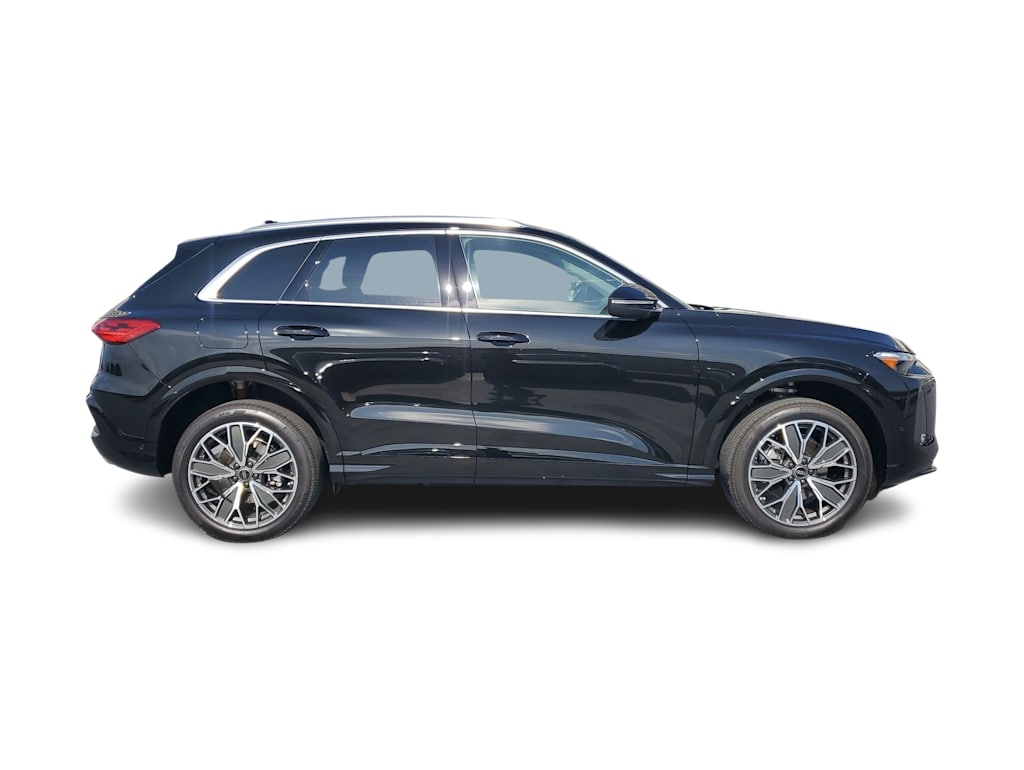 Thumbnail: 2025 Audi Q5 - 18