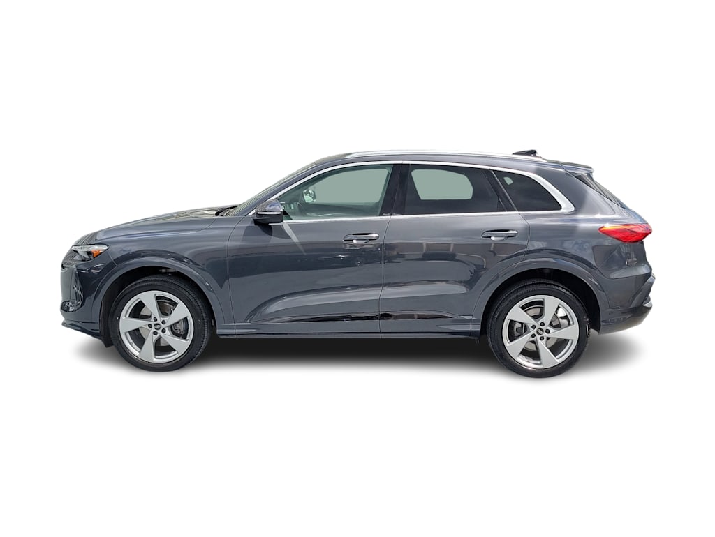 Thumbnail: 2025 Audi Q5 - 3