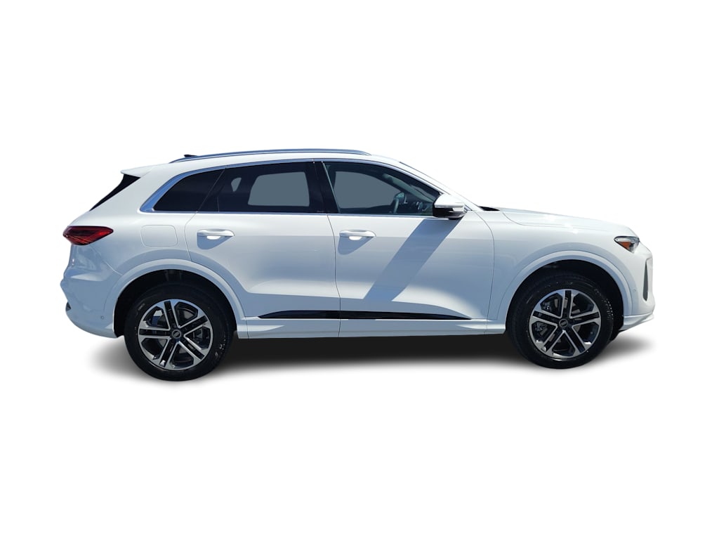 Thumbnail: 2025 Audi Q5 - 26