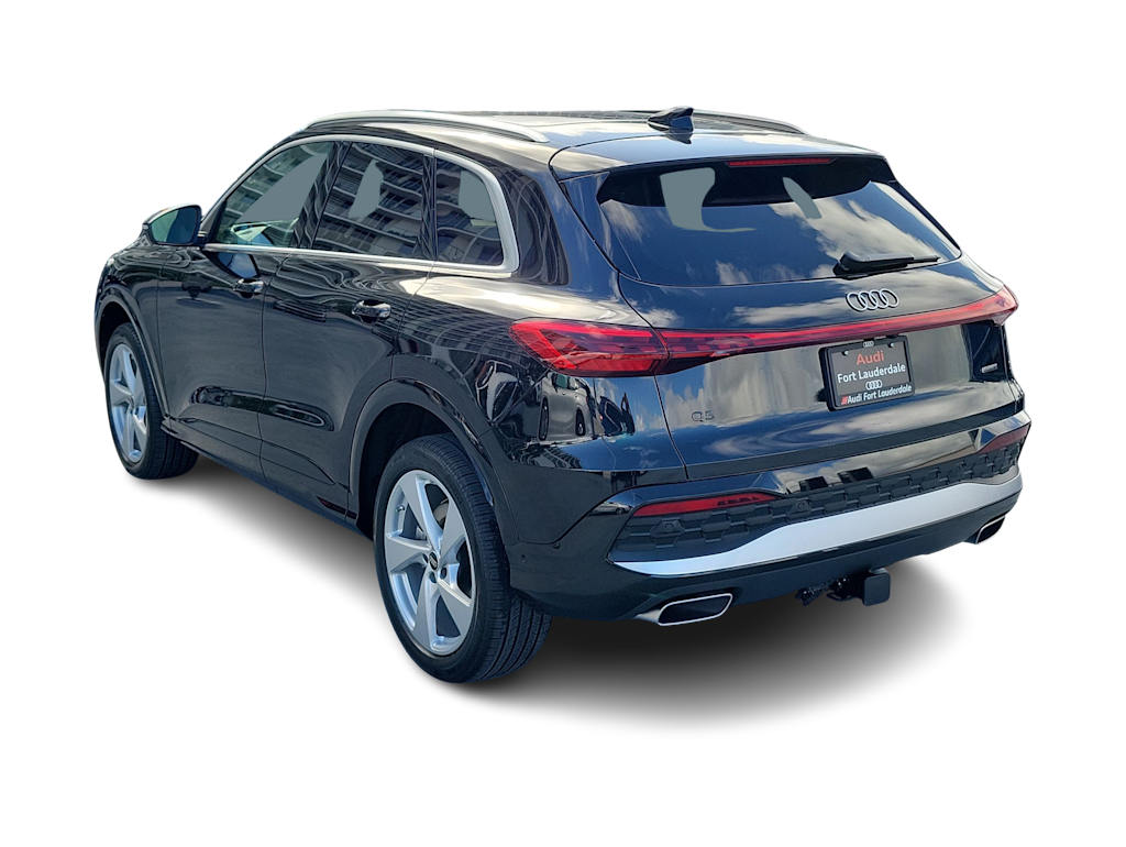 Thumbnail: 2025 Audi Q5 - 4