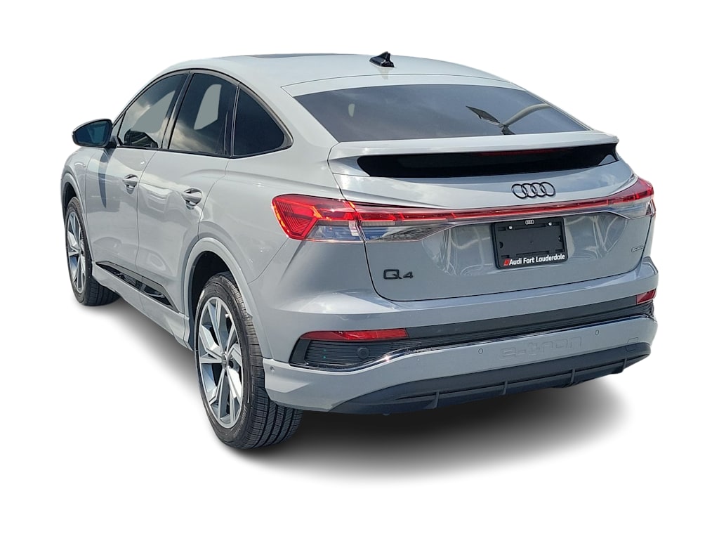 Thumbnail: 2024 Audi Q4 e-tron - 4