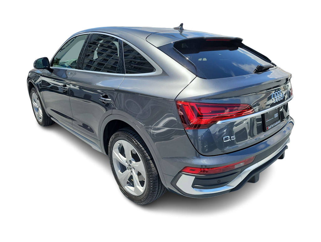 Thumbnail: 2025 Audi Q5 - 4