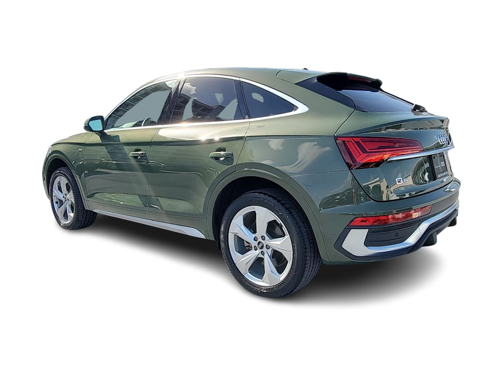 Thumbnail: 2023 Audi Q5 - 4