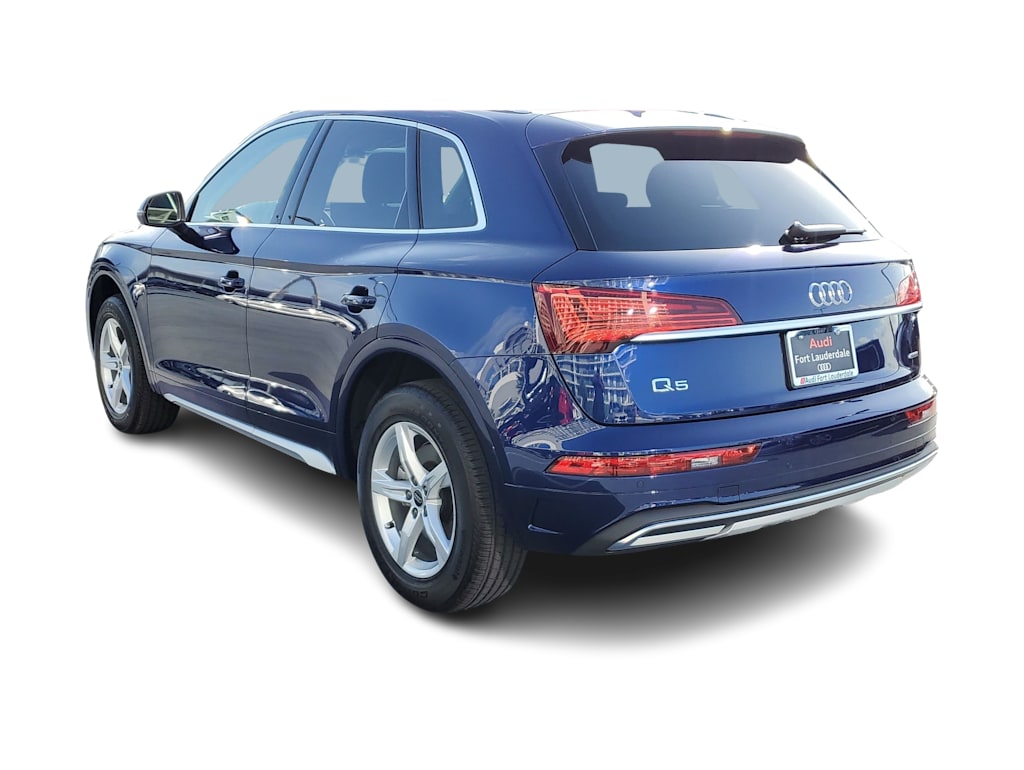 Thumbnail: 2023 Audi Q5 - 4