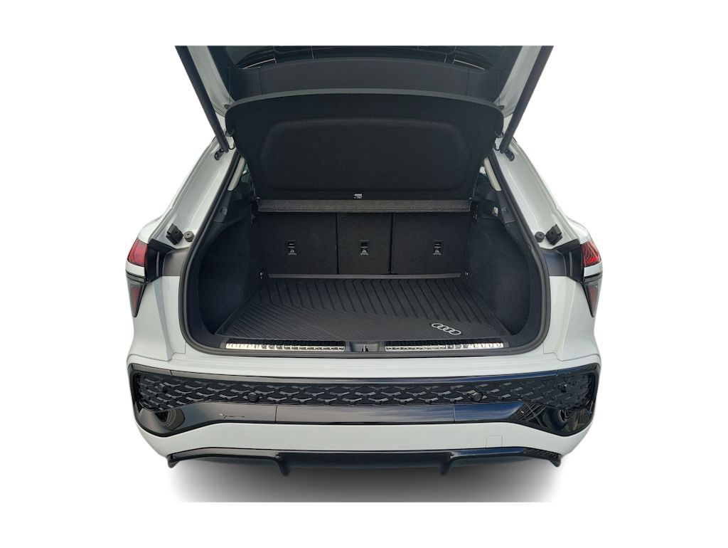 Thumbnail: 2026 Audi Q3 - 15