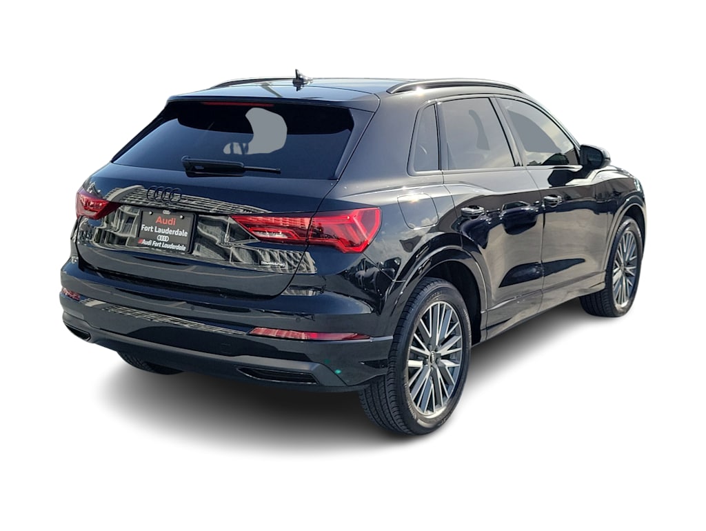 Thumbnail: 2024 Audi Q3 - 21