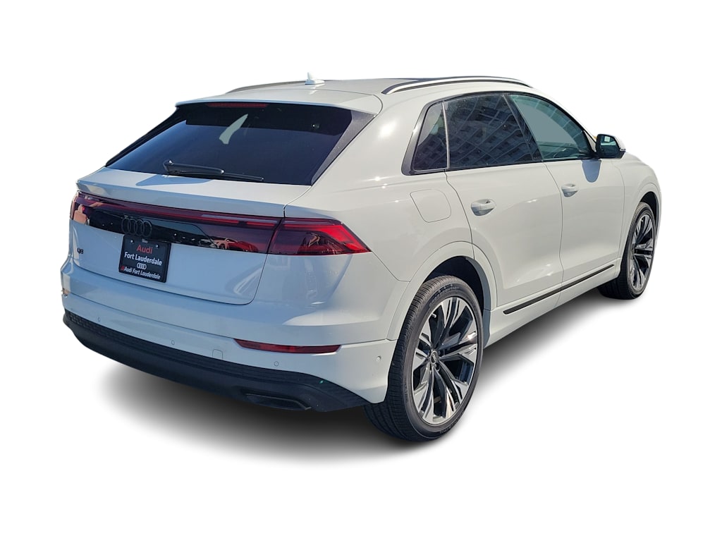 Thumbnail: 2025 Audi Q8 - 18