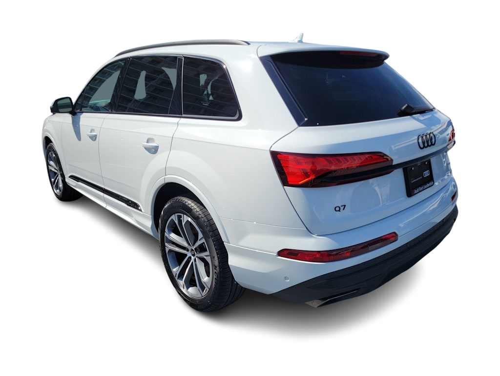 Thumbnail: 2026 Audi Q7 - 4