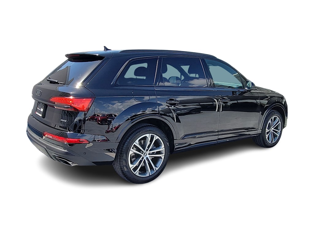 Thumbnail: 2026 Audi Q7 - 17