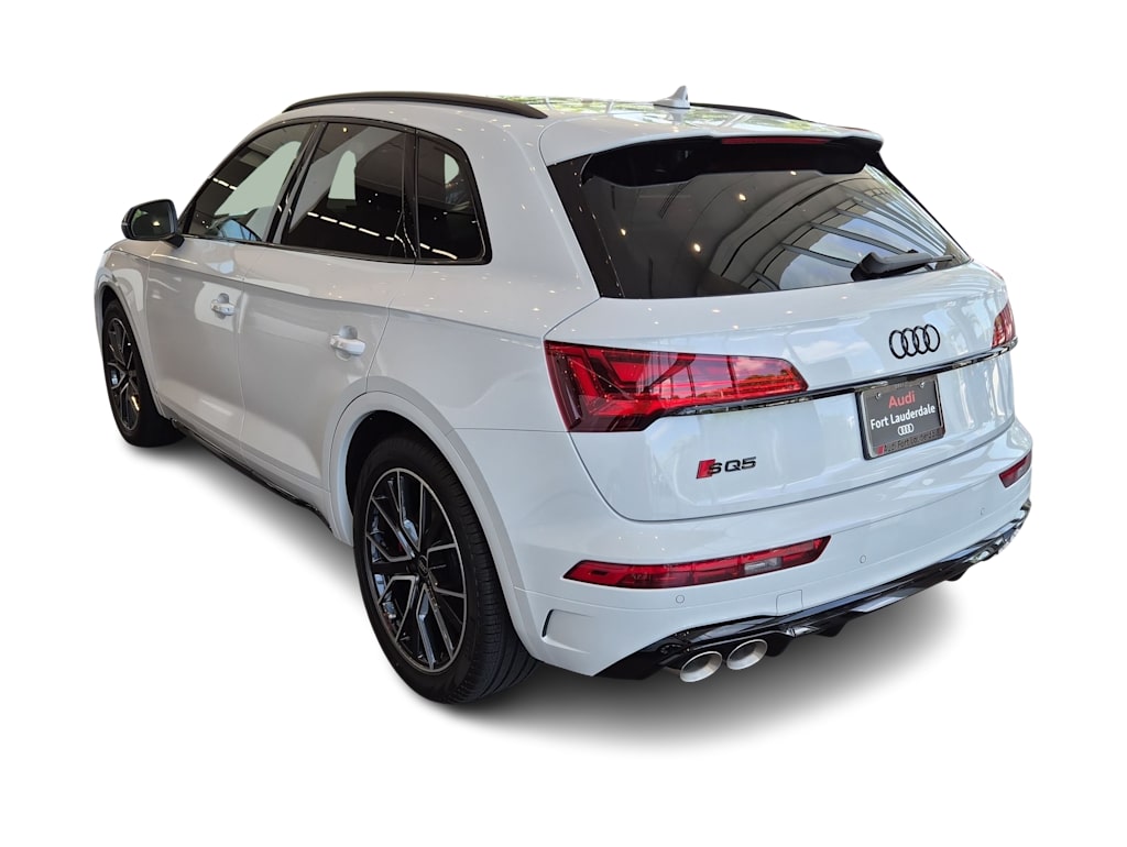 Thumbnail: 2025 Audi SQ5 - 4