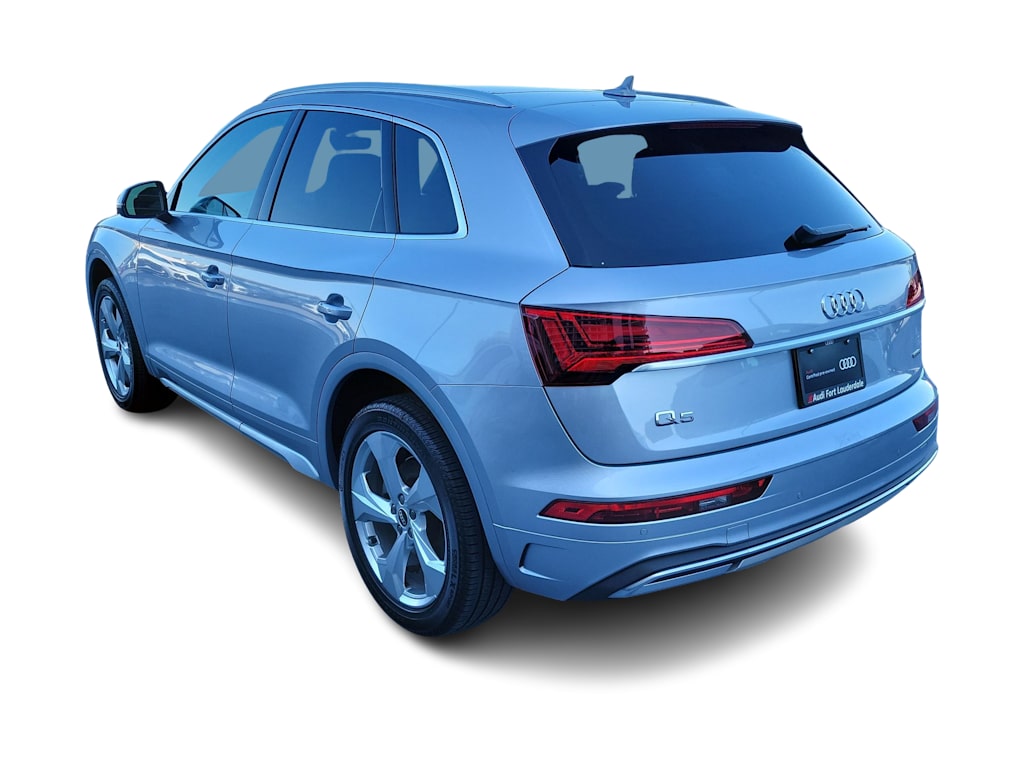 Thumbnail: 2021 Audi Q5 - 4