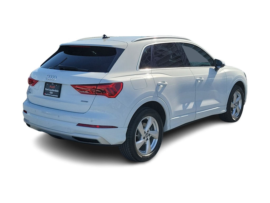 Thumbnail: 2020 Audi Q3 - 18