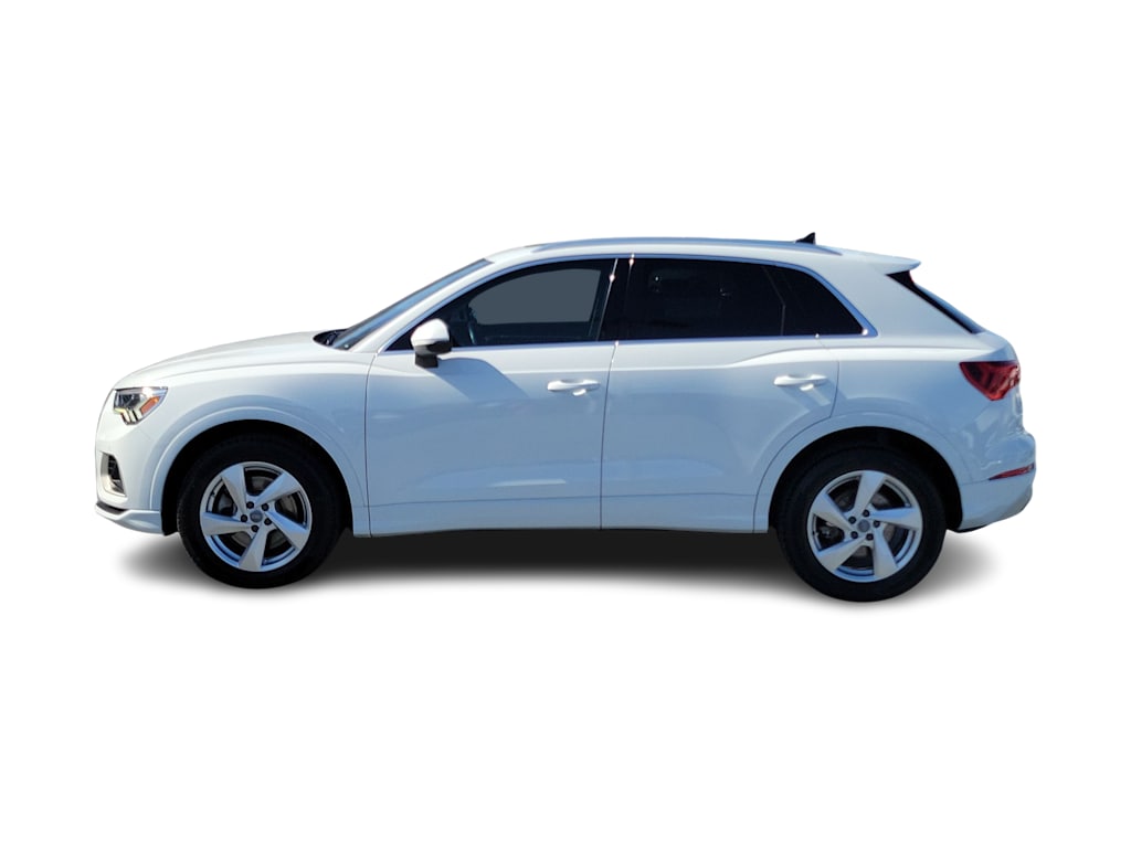 Thumbnail: 2020 Audi Q3 - 3