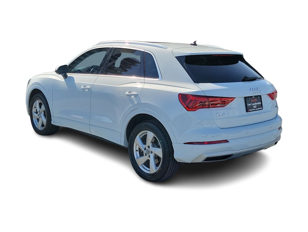 Thumbnail: 2020 Audi Q3 - 4