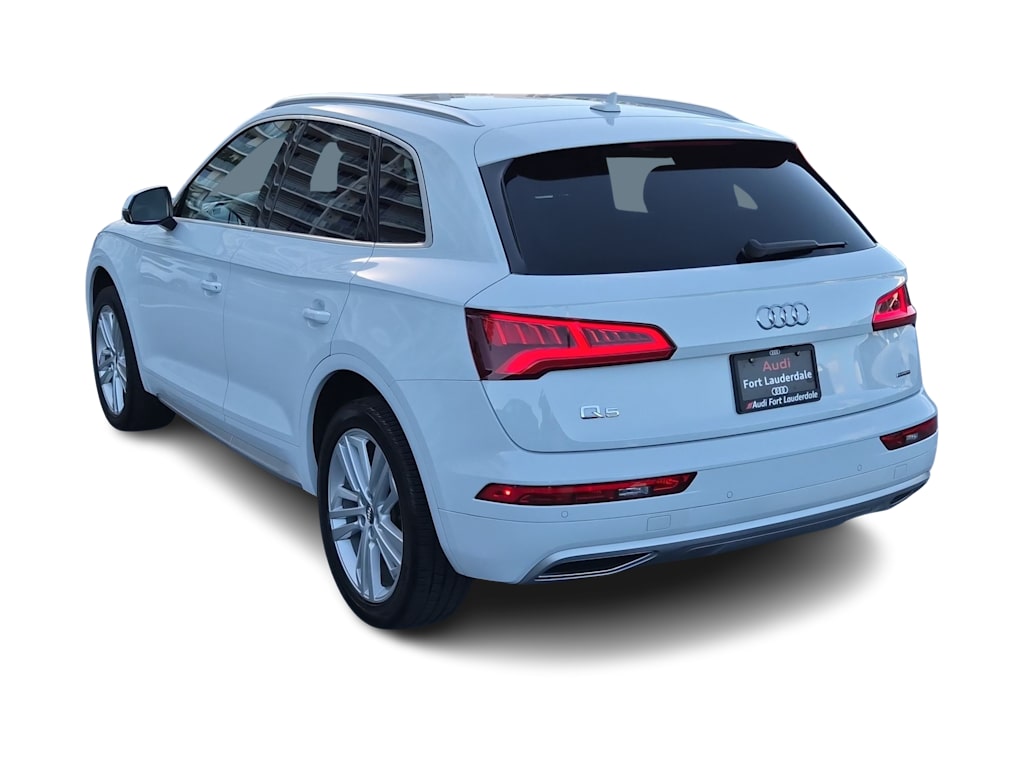 Thumbnail: 2019 Audi Q5 - 4