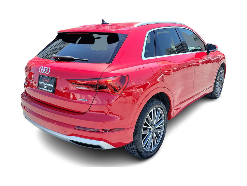 Thumbnail: 2021 Audi Q3 - 18