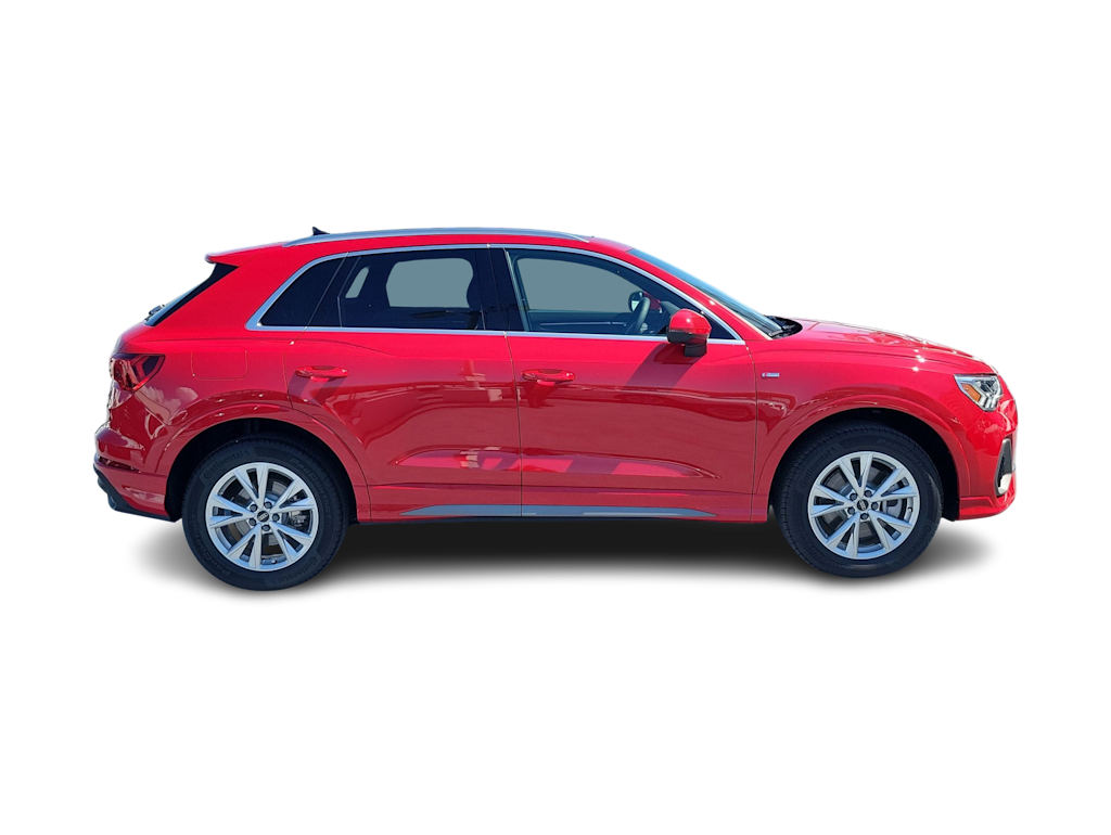 Thumbnail: 2025 Audi Q3 - 19