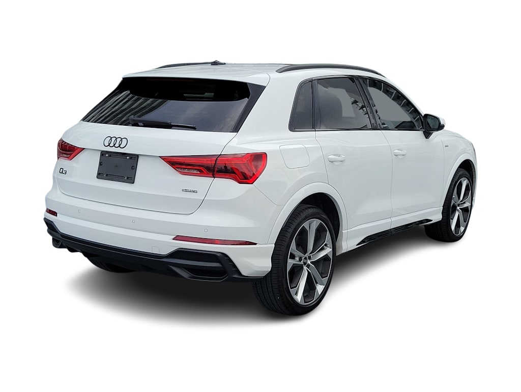 Thumbnail: 2021 Audi Q3 - 20