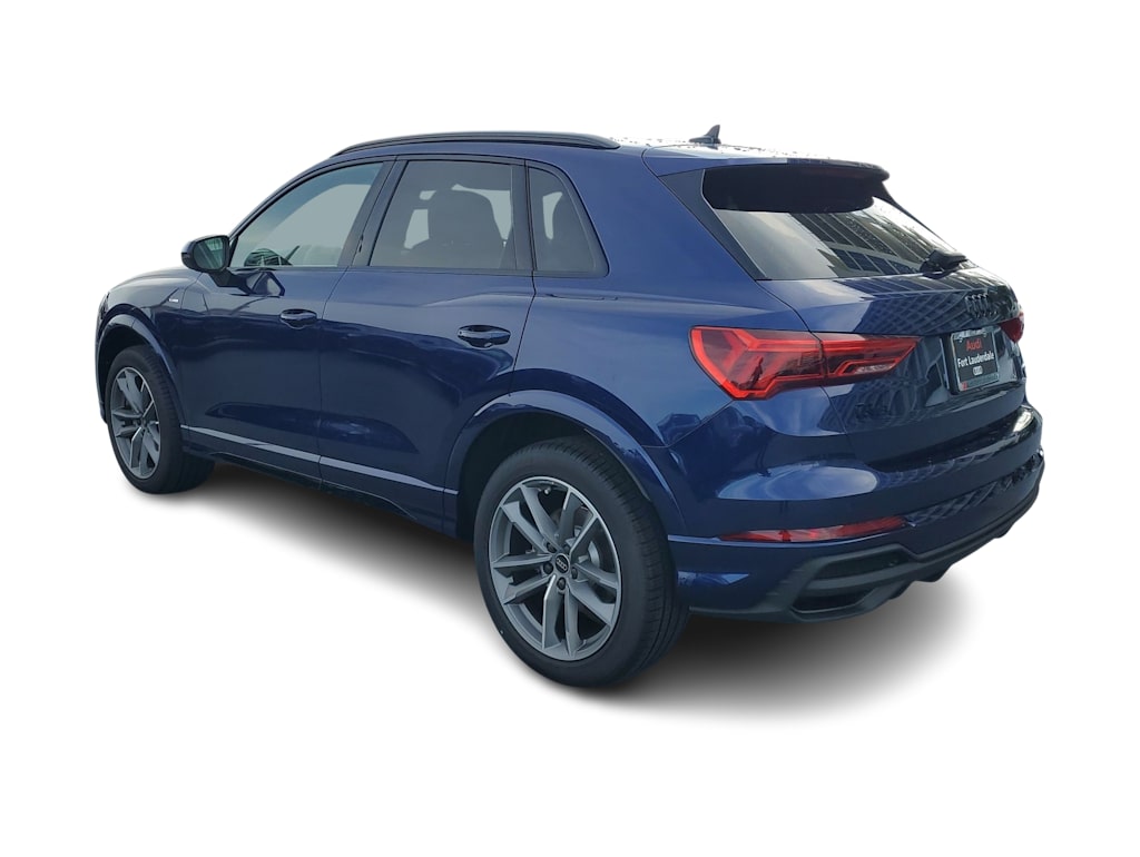 Thumbnail: 2025 Audi Q3 - 4