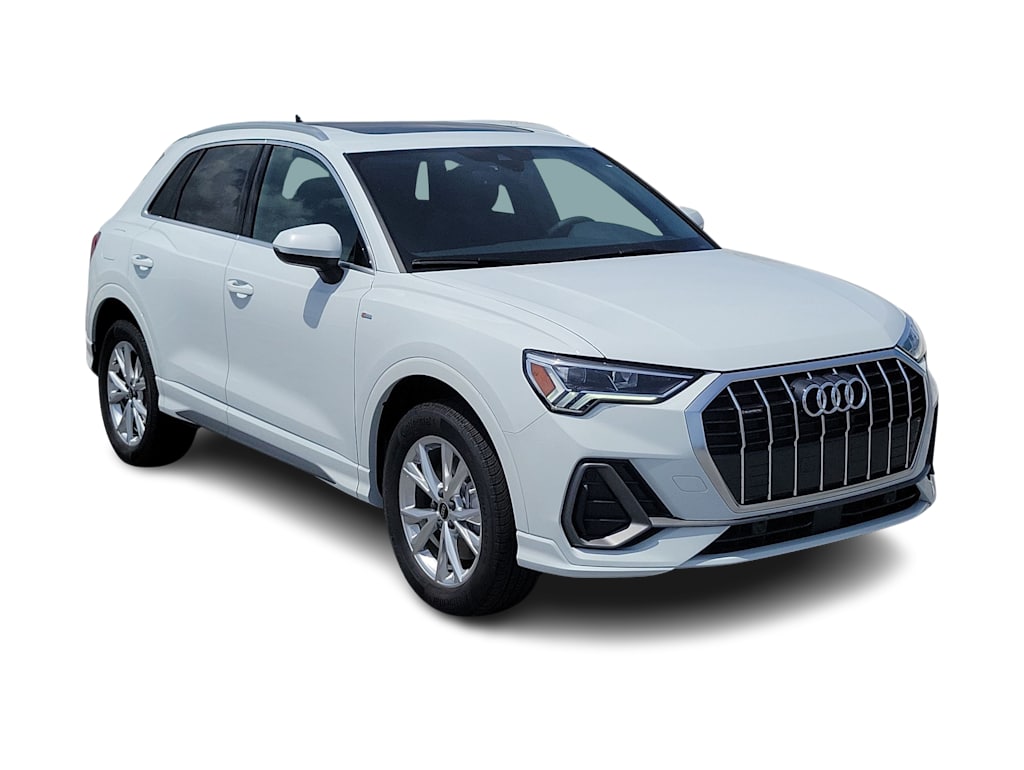 Thumbnail: 2025 Audi Q3 - 19