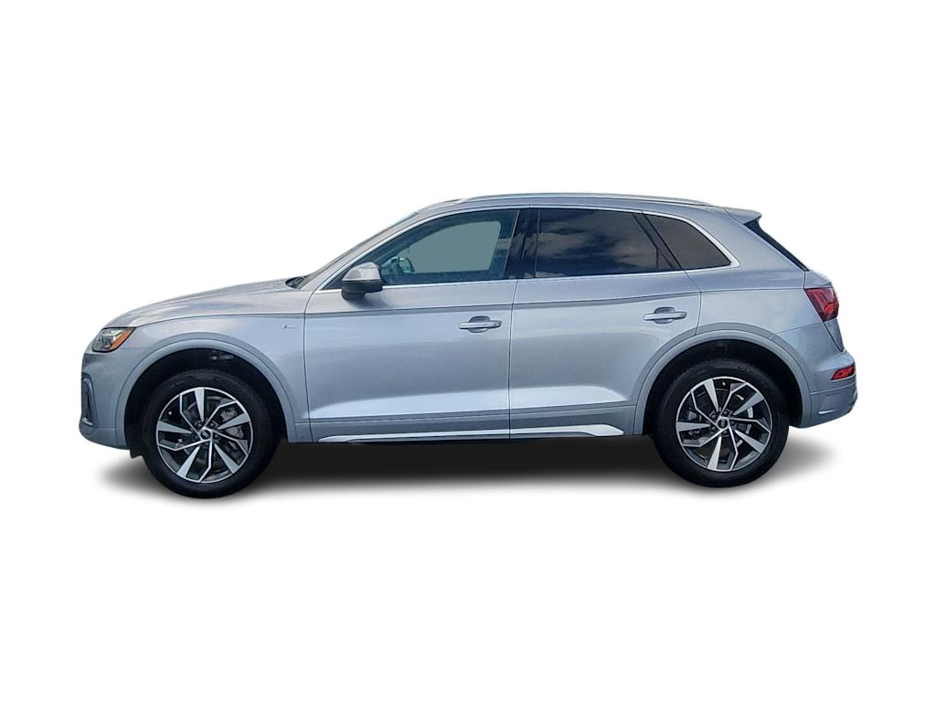 Thumbnail: 2023 Audi Q5 - 3